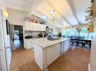 1352 Anapa St, Honolulu, HI 96818
