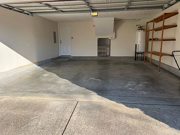 2nd image of 2148 Loudenslager Dr