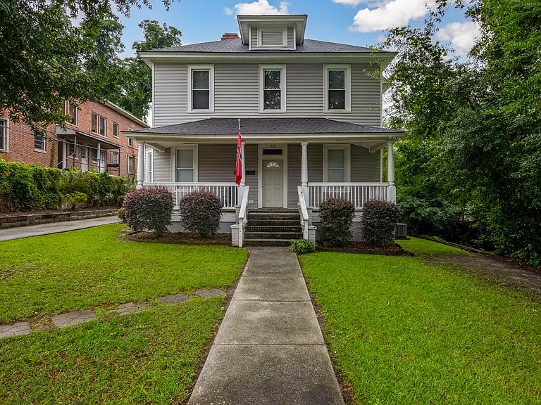 614 Heidt St — Photo 1