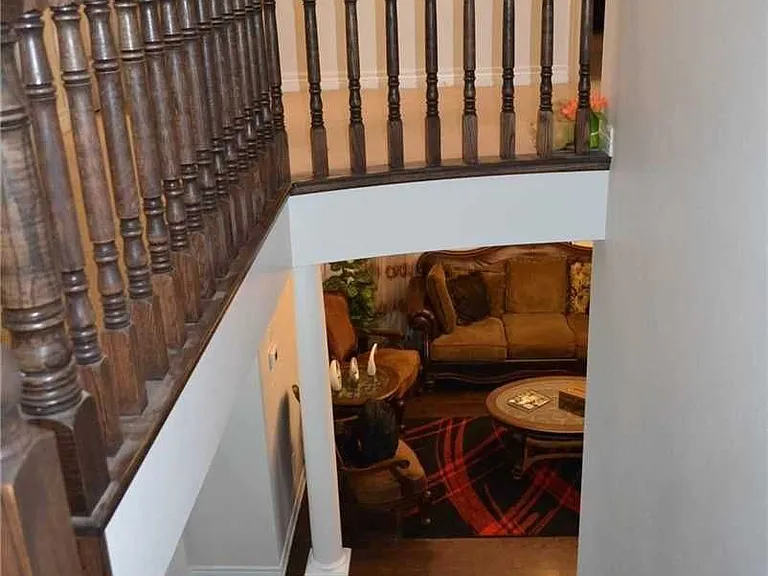 4640 Erwin Rd — Photo 12