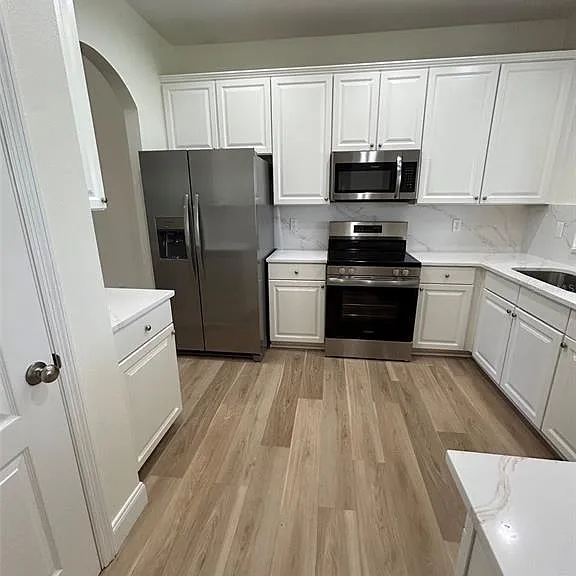 34322 Tuscany Ave — Photo 5