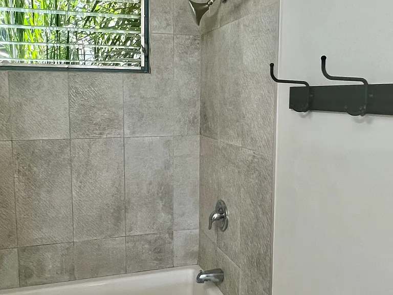 6109 Fountain Ave #1 — Photo 6