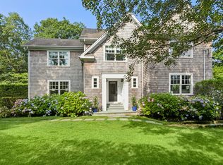 3 Burkeshire Dr, Sag Harbor, NY 11963