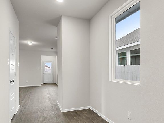 7th image of this home