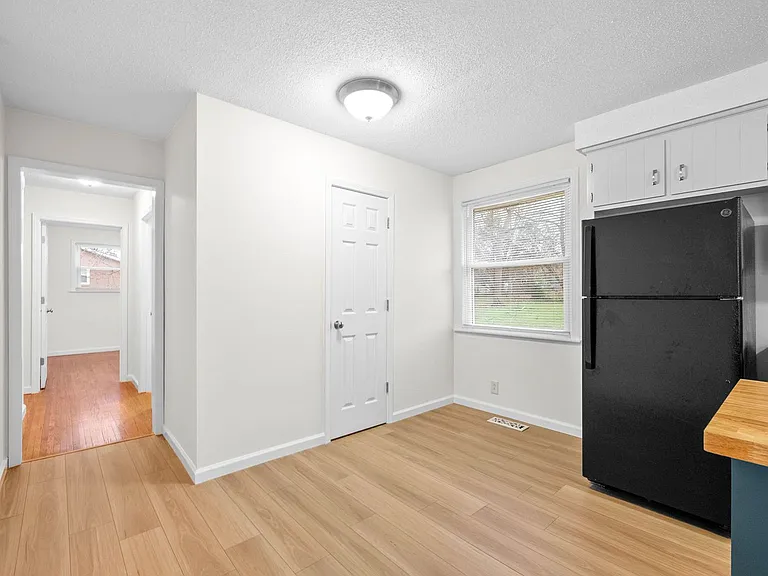 2522 Timberwood Dr — Photo 14