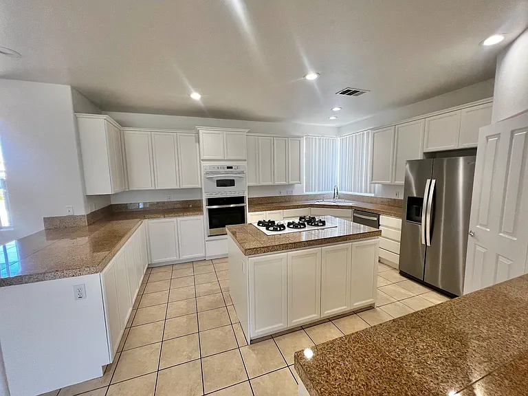 40921 Hovley Ct — Photo 12