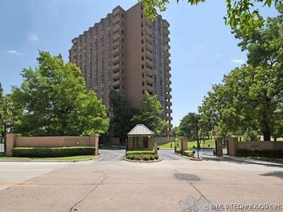 2121 S Yorktown Ave APT 201, Tulsa, OK, 74114