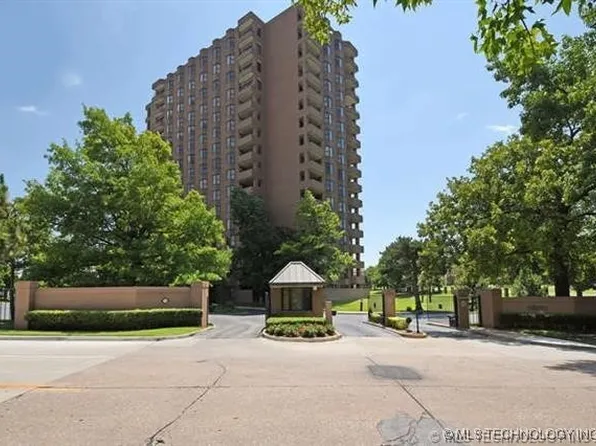 2121 S Yorktown Ave APT 201, Tulsa, OK 74114