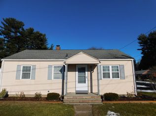 3 Converse Cir, East Longmeadow, MA 01028