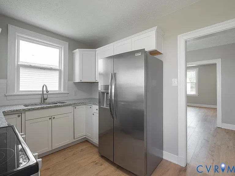5318 Bloomingdale Ave — Photo 13