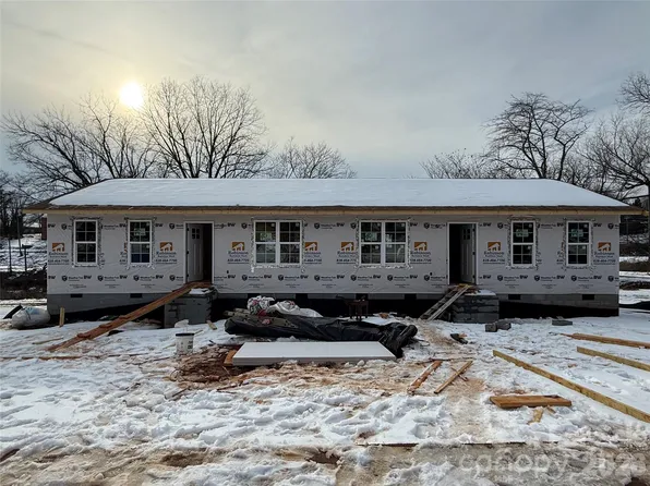 432 & 436 N Caldwell Ave, Newton, NC 28658