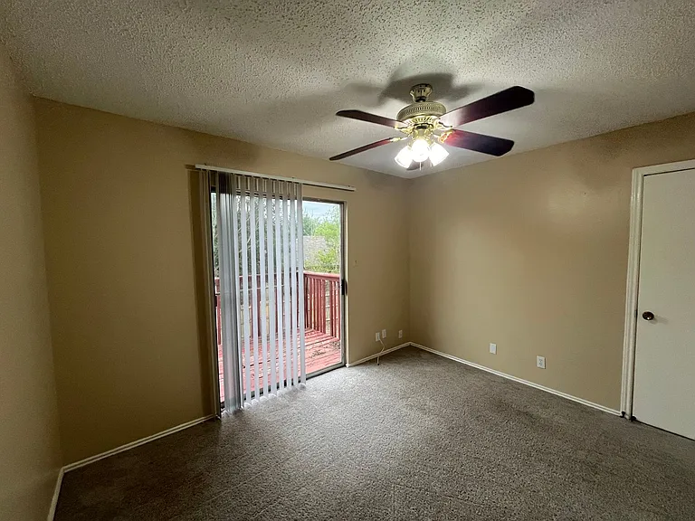 7026 Silver Cyn — Photo 26