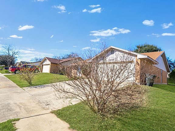 3rd image of 3311 Johnson Dr