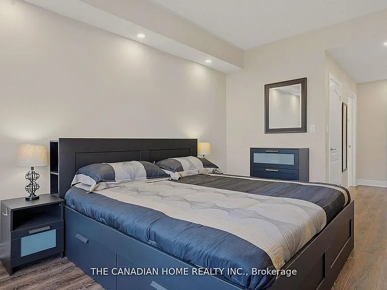 8111 Forest Glen Dr #332 — Photo 16