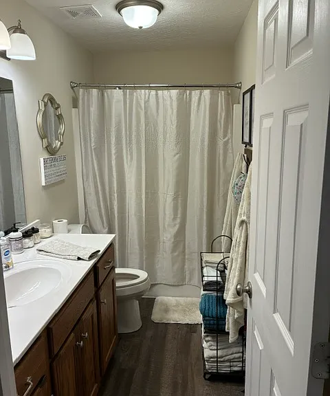 220 Kerr Way #B — Photo 18