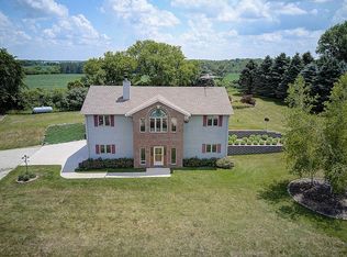 N2230 County Rd E, Watertown, WI 53098