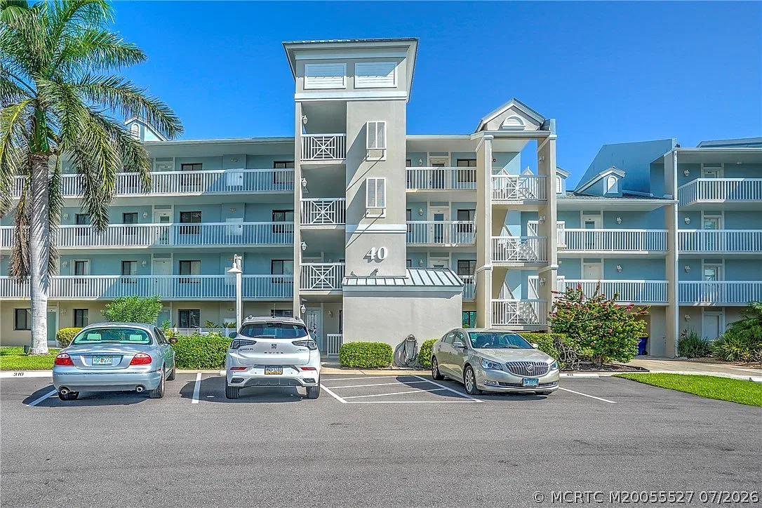40 NE Plantation Rd — Photo 2