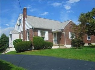103 E Poplar St, Lebanon, PA 17042
