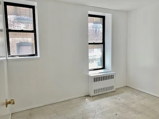 Rented by A P Realty Group NY LTD | media 18