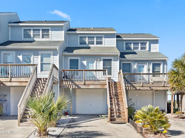 41 Bermuda Landing Place, North Topsail Beach, NC 28460