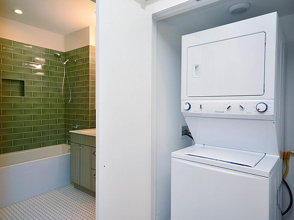 In Unit Washer And Dryer