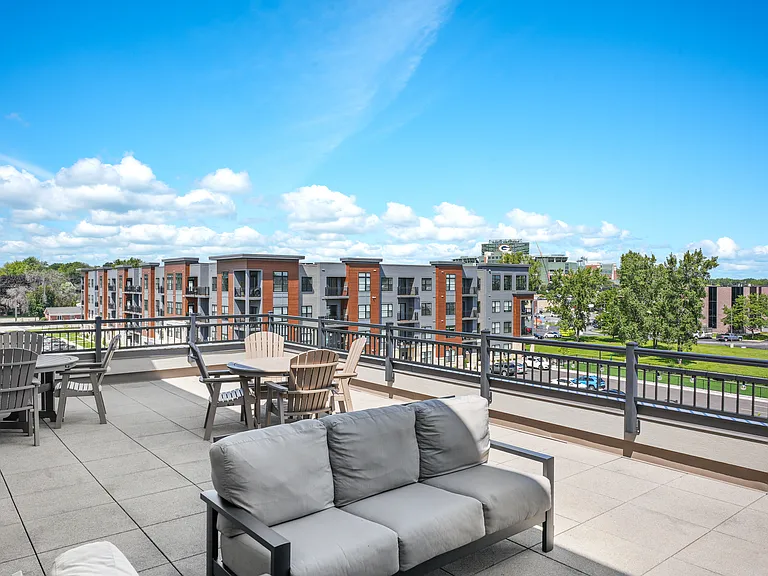 The ELEMENT Apartments — Photo 46