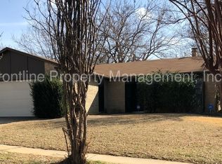 6504 Blackberry Dr, Arlington, TX 76016