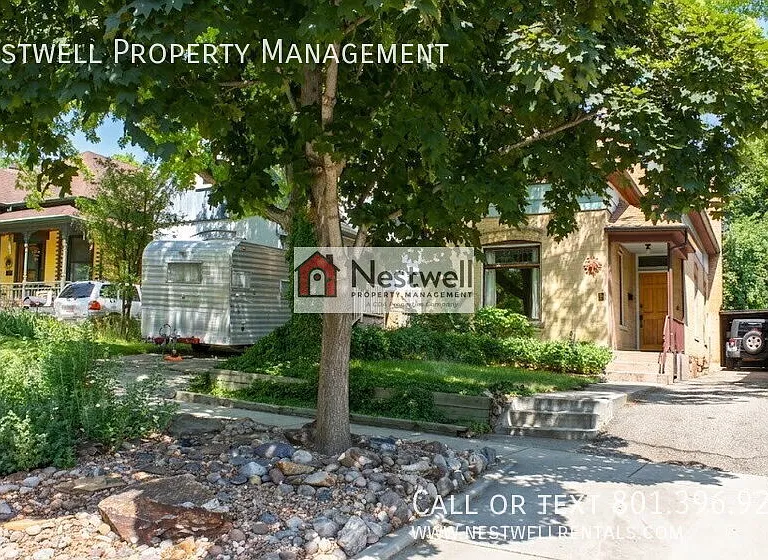 210 I St — Photo 19