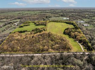 84 Beacon Rd, Eldon, MO 65026