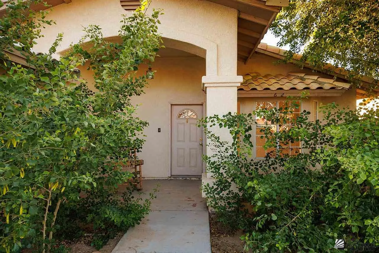 3 bed, 2.0 bath, 1324 sqft, $1,600 — Photo 3