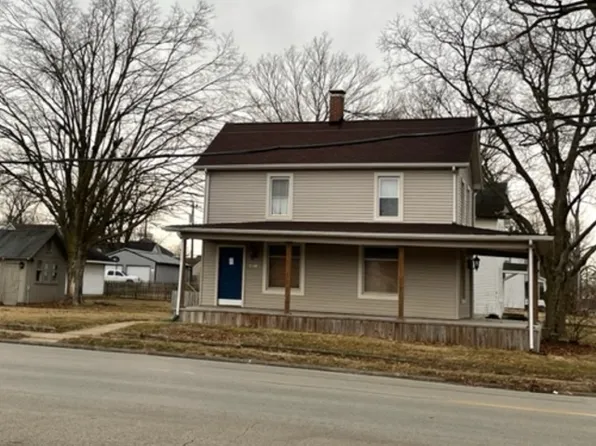 110 N West St, Danvers, IL 61732