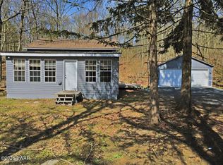 209 Urban Rd, Hawley, PA 18428
