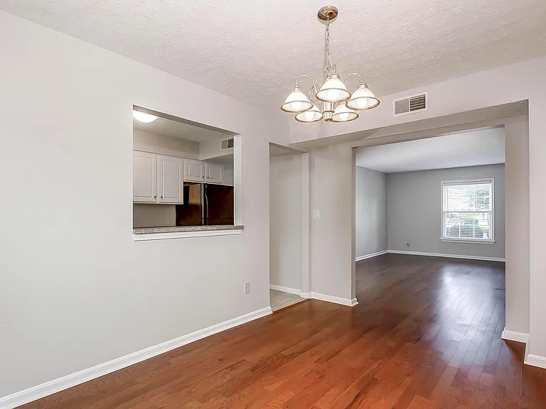 4834 Westport Rd #101 — Photo 25