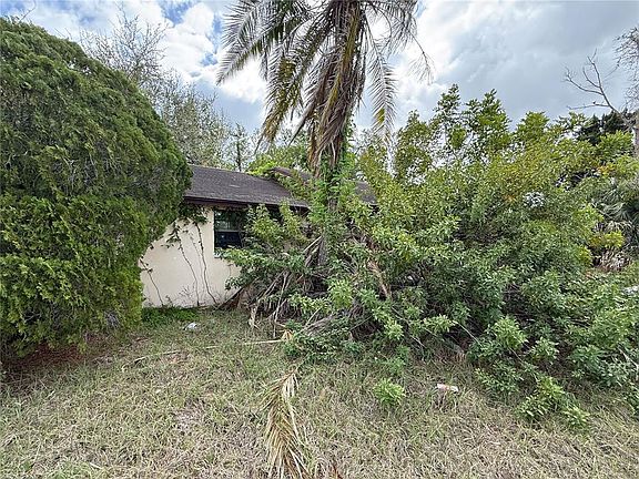 2nd image of 4922 Ackerman St Lot 754