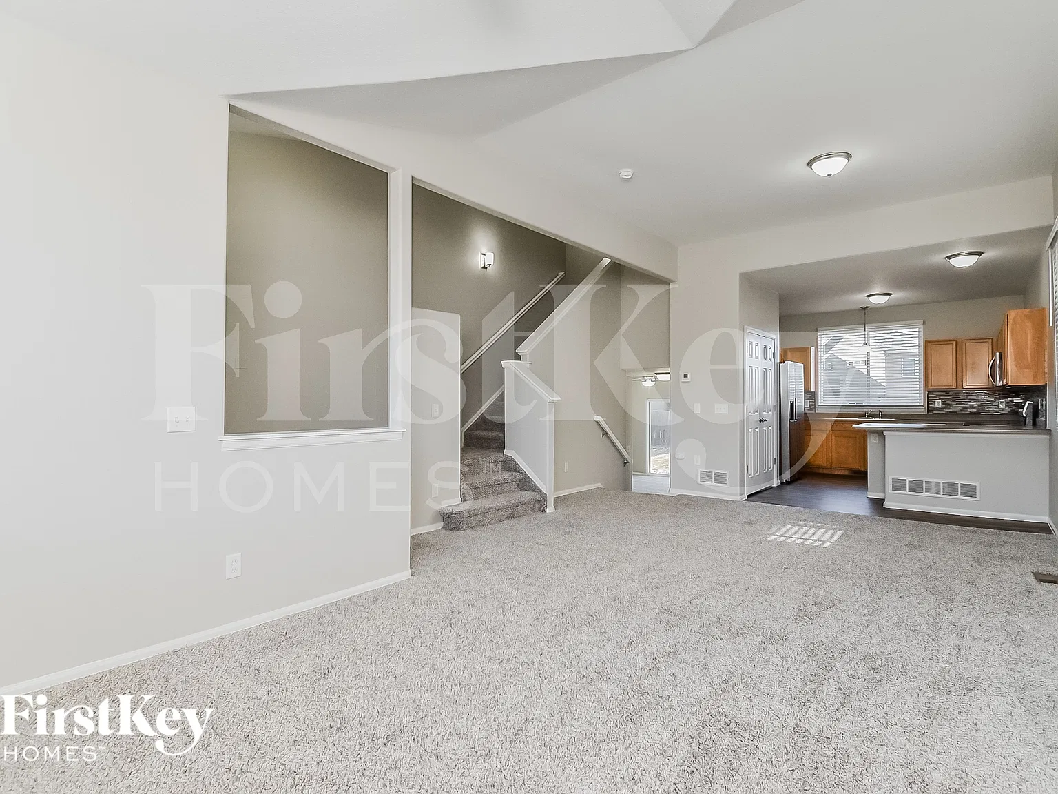 3 bed, 3.0 bath, 2444 sqft, $2,865 — Photo 3