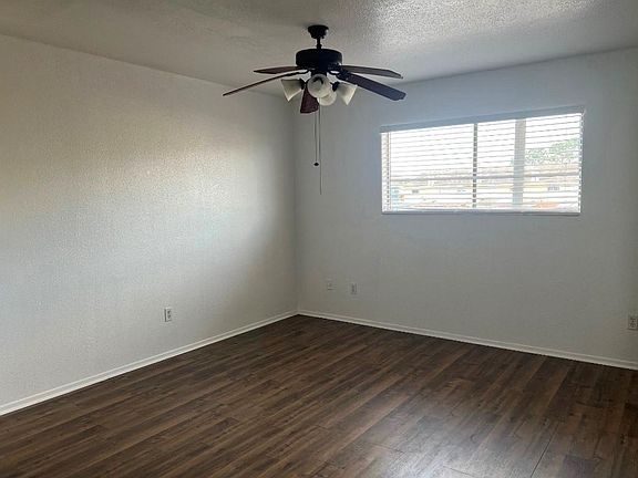 5th image of 8323 Wilcrest Dr APT 8004