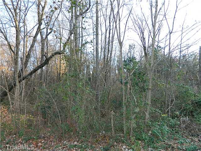 1st image of 3817 W Friendly Ave