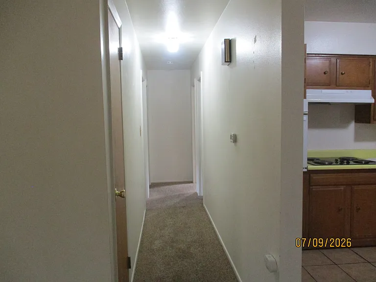 450 Crestmoor Rd — Photo 9