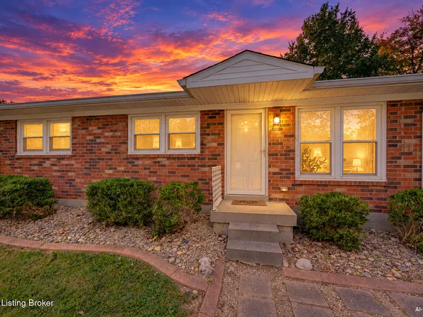 6114 Cooper Chapel Rd, Louisville, KY 40229