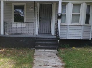 9270 Sussex St, Detroit, MI 48228