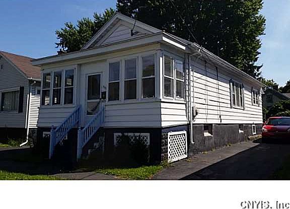 2nd image of 220 Hier Ave