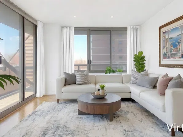 200 East 89th Street image 1 of 14