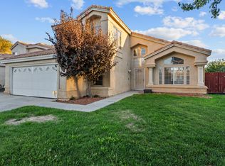 2302 W Avenue J3, Lancaster, CA 93536