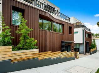 1431 Waterloo St #1/2, Los Angeles, CA 90026