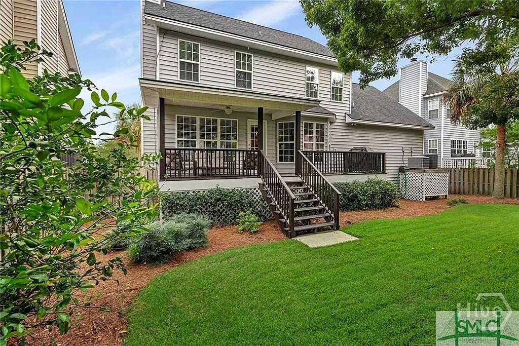 4 bed, 2.5 bath, 2790 sqft, $3,800 — Photo 2