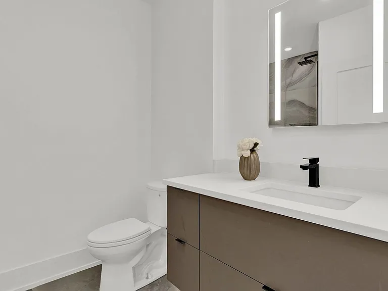 1613 W Belmont Ave, Chicago, IL — Photo 12