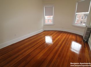 1589 Beacon St APT 14, Brookline, MA 02446