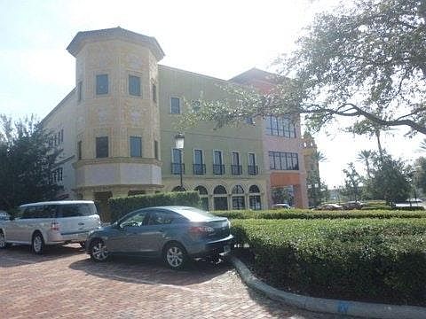 1st image of 7065 Westpointe Blvd Ste 313