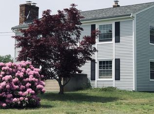 6 Pembroke Dr, Dartmouth, MA 02747