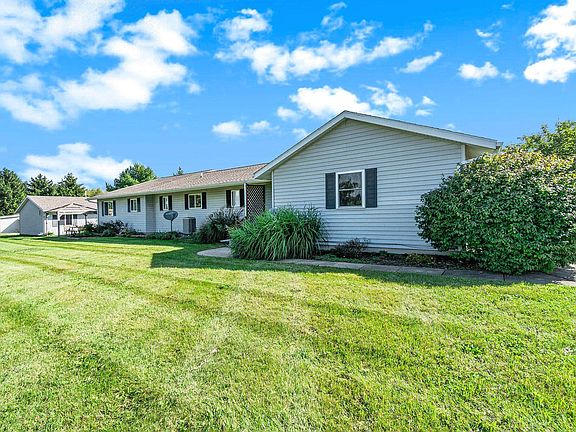 4th image of 12505 Park Hill Ln